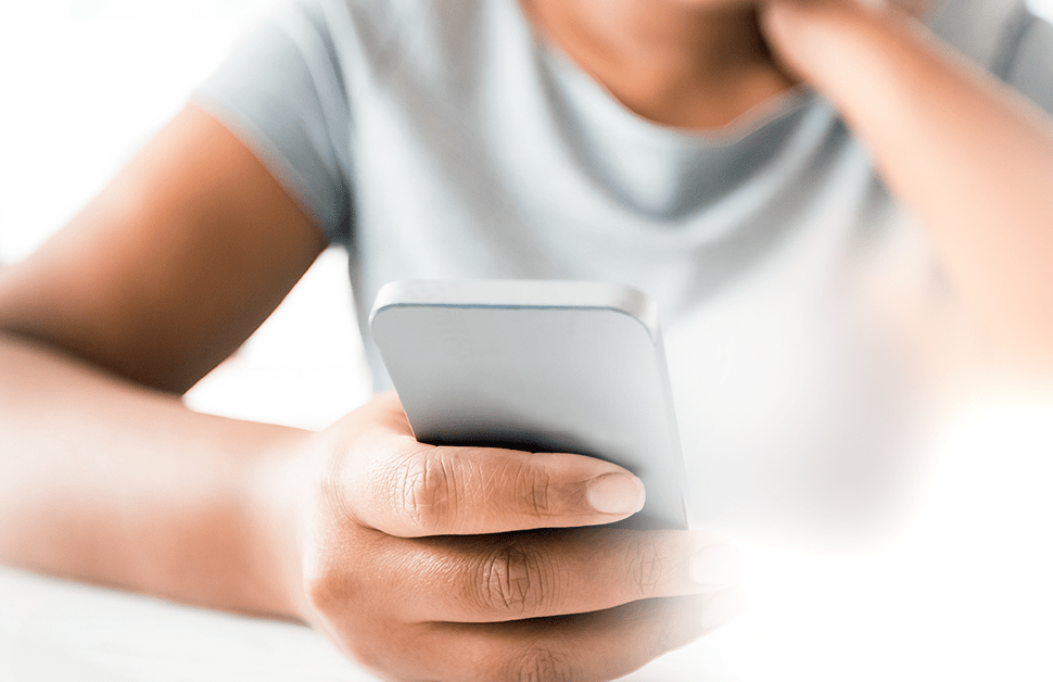 Hair Loss in the Digital Age: Social Media Influencers and Hair Restoration